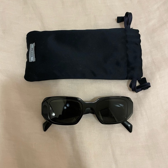 Prada symbole sunglasses - Picture 2 of 5